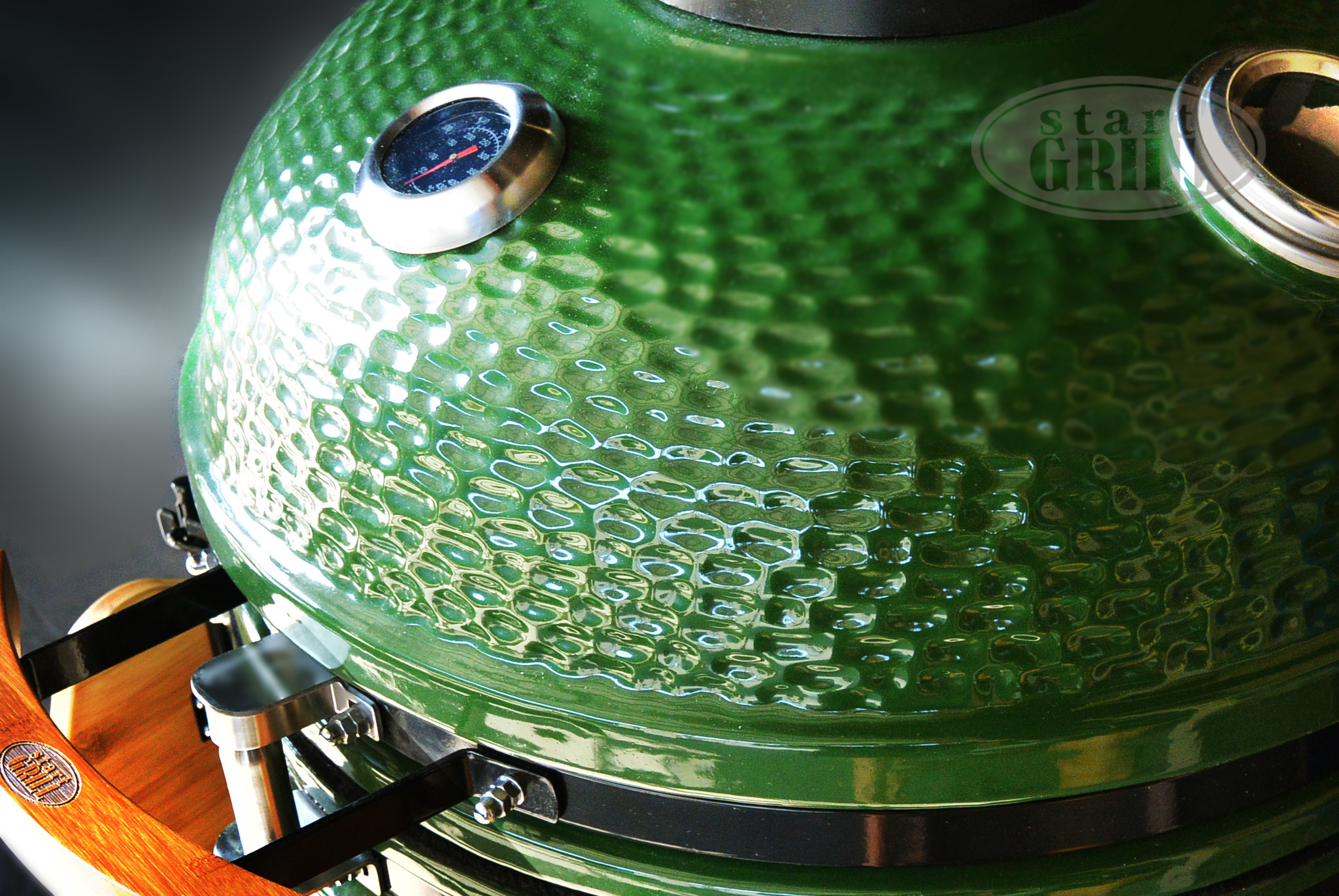 картинка Керамический гриль Start Grill 57 см (зеленый) с окошком  от магазина Одежда+